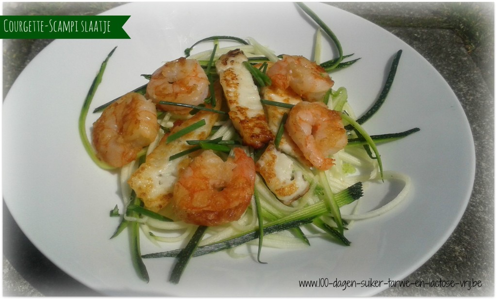 Slaatje met courgette en scampi